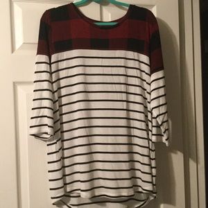 Maurices 24/7 Buffalo Plaid Blocked Tee Size xxl